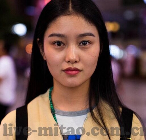 人妻视频网站免费-探索网络世界的另一面，人妻视频网站的免费内容与影响